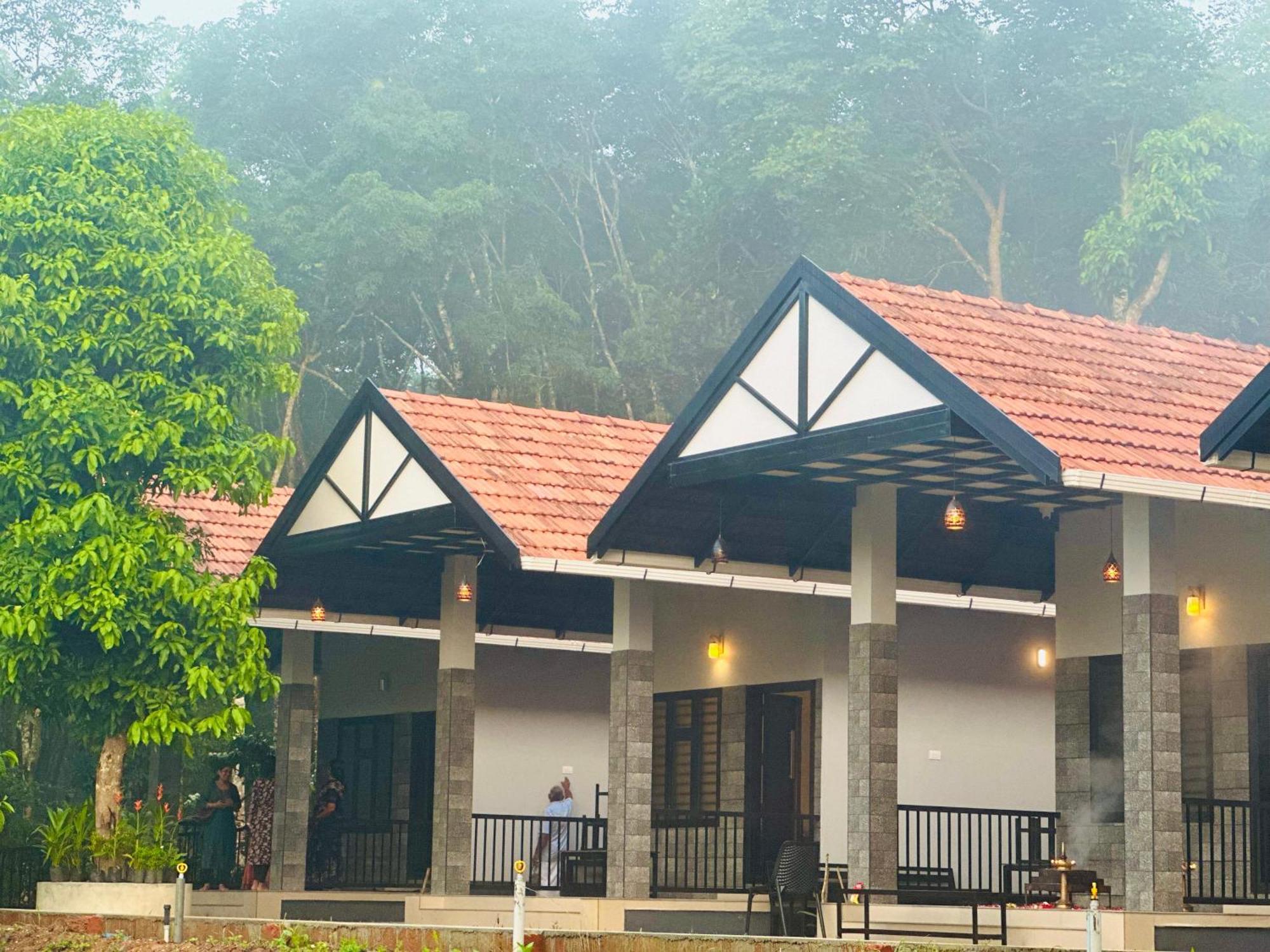 Meghamalhar Villa Mananthavady Eksteriør bilde
